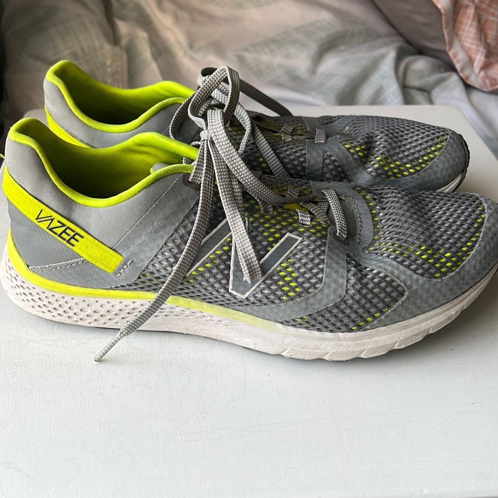New Balance Women’s Tennis/ Walking / Running  Shoes